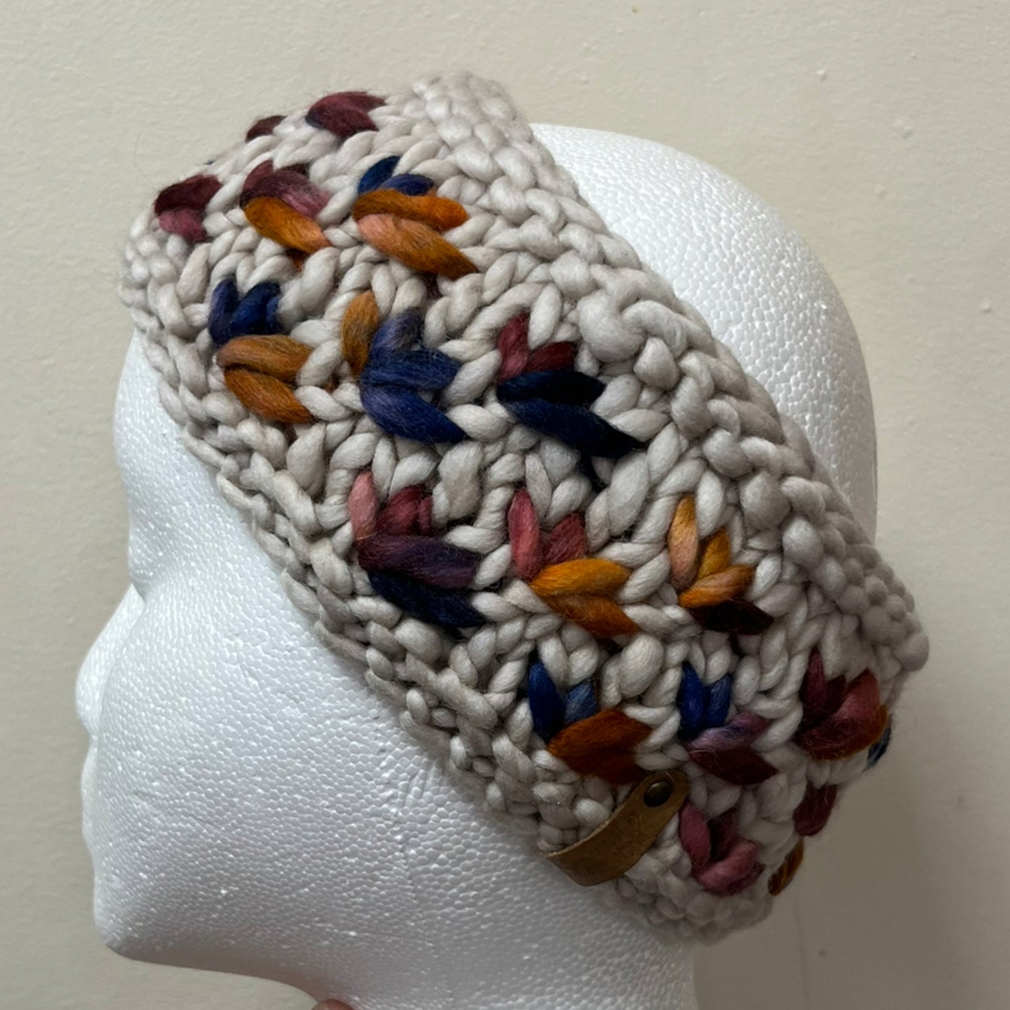 Fog & Xilofono Luxury Lotus Flower Ear Warmer