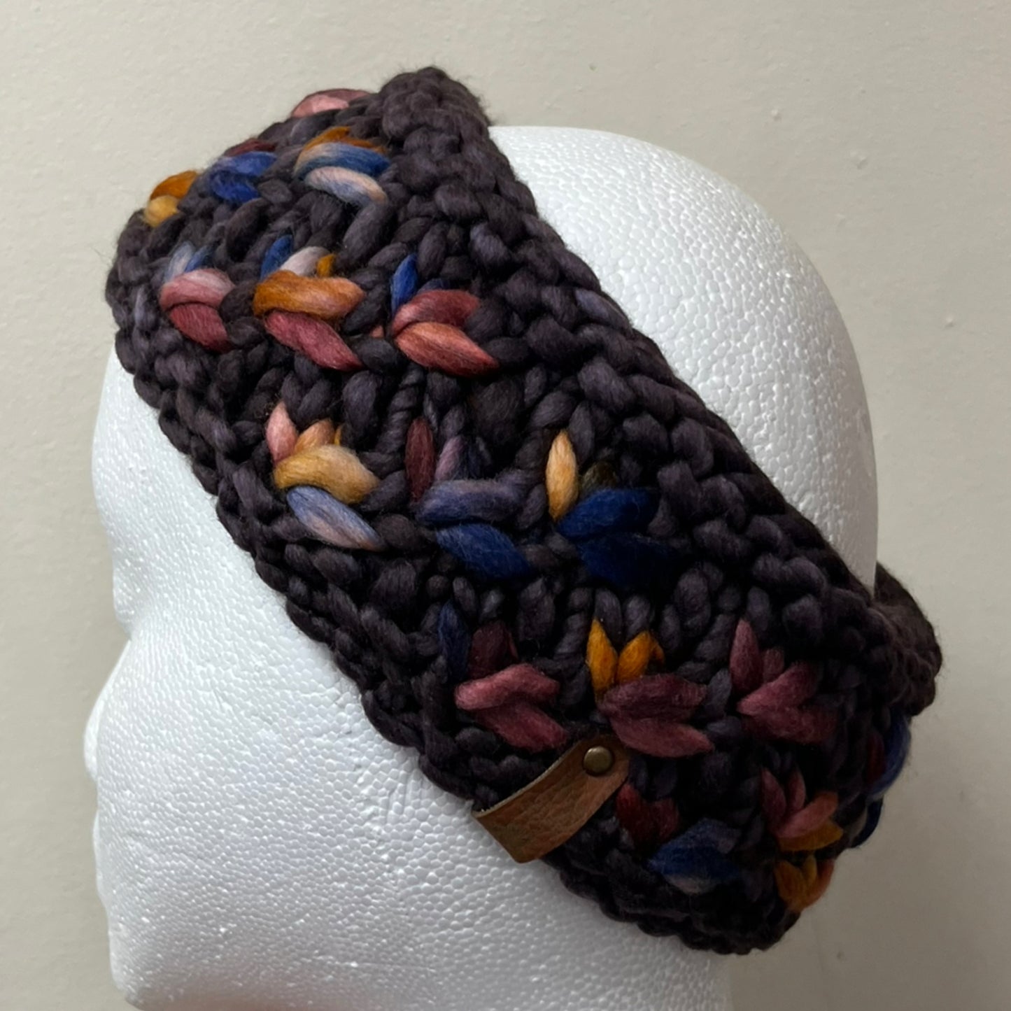 Pearl Ten & Xilofono Luxury Lotus Flower Ear Warmer